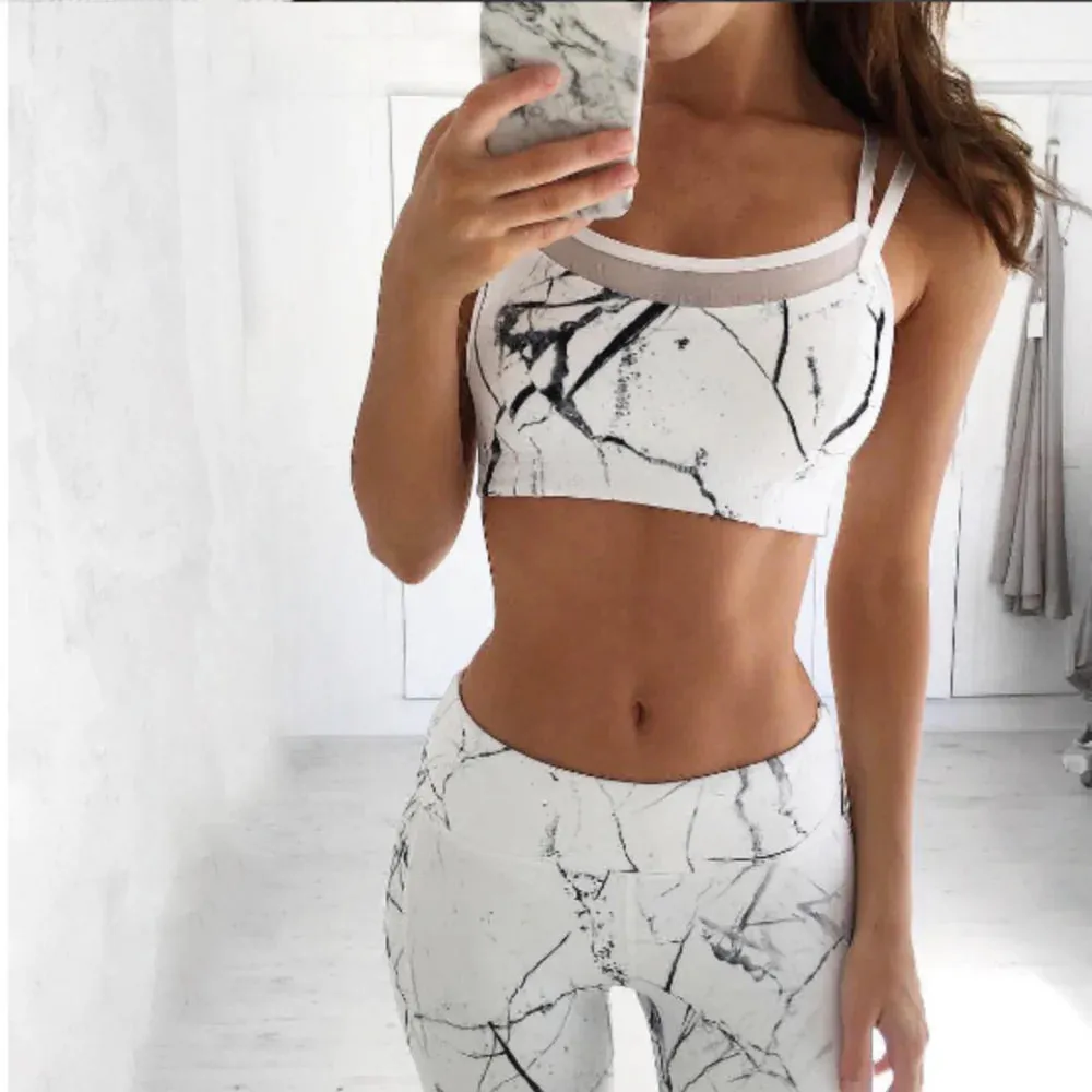 2 Piece Yoga Set - Vest Tank Top and Leggings