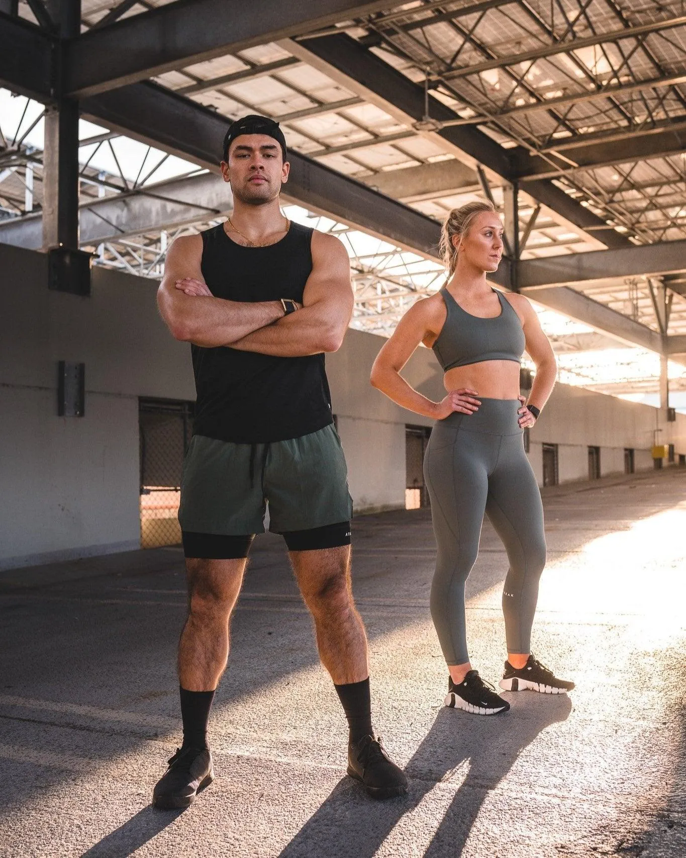 [CORE] Training Shorts 6" - Olive/Black