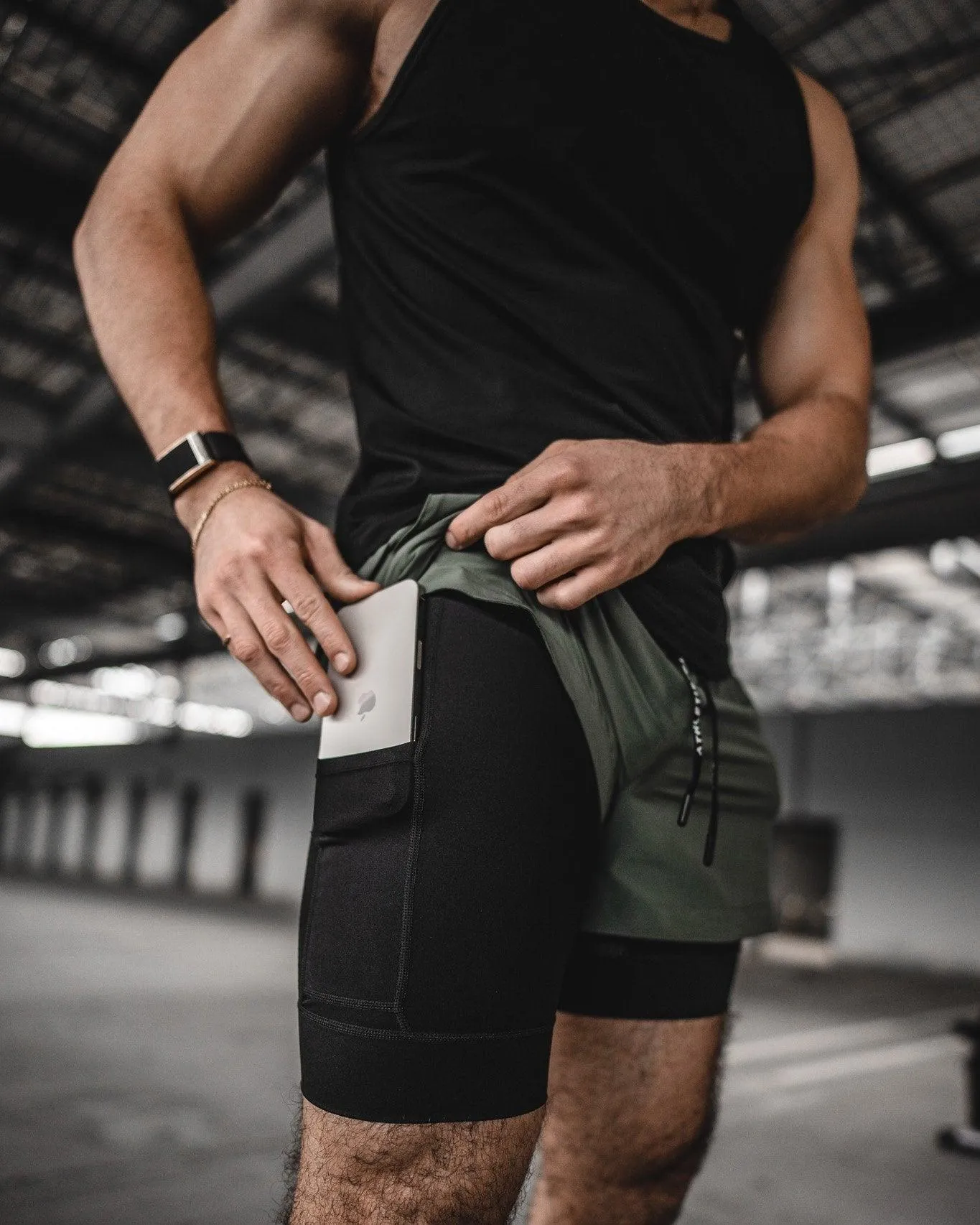 [CORE] Training Shorts 6" - Olive/Black