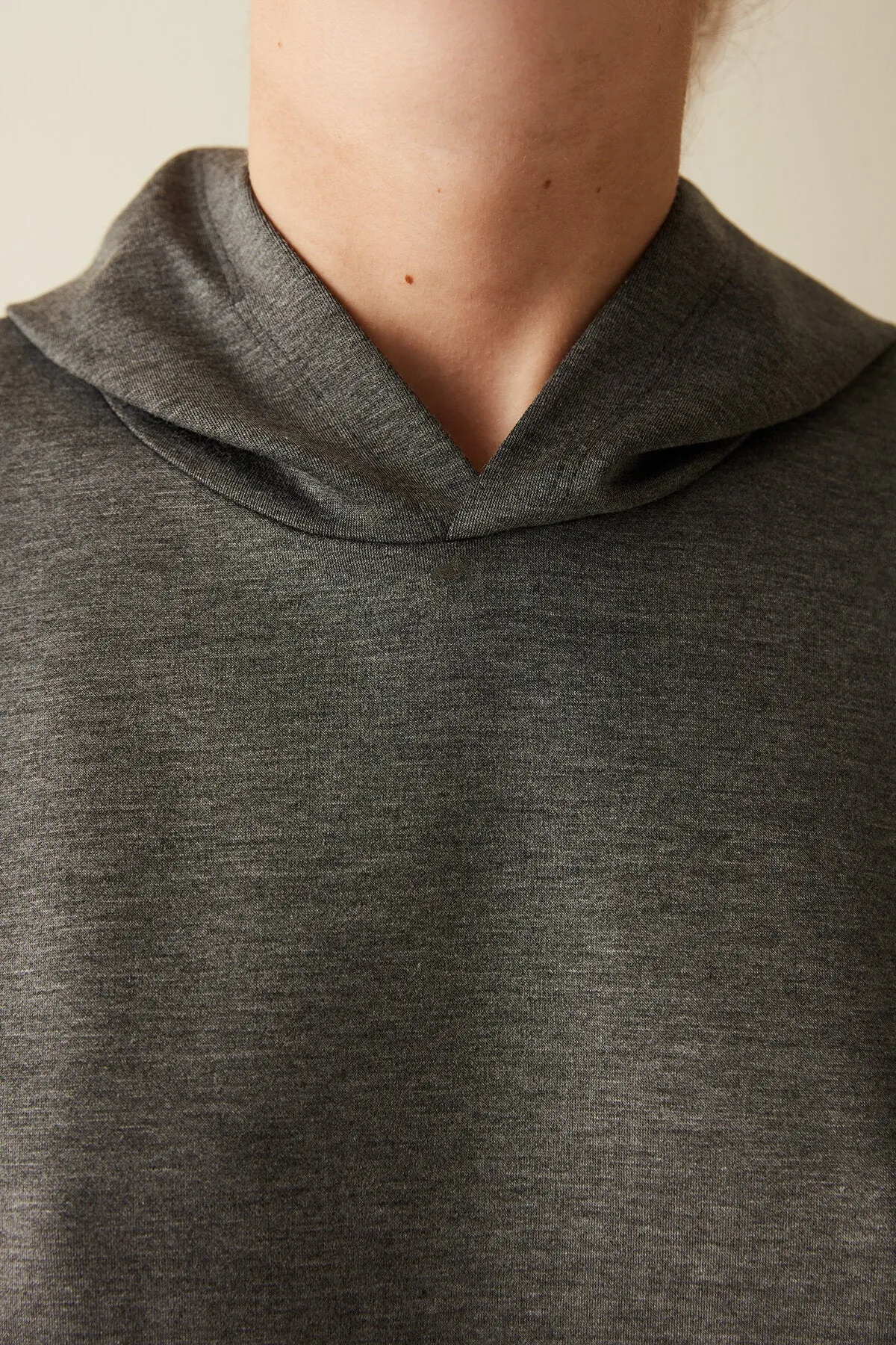Dark gray melanj