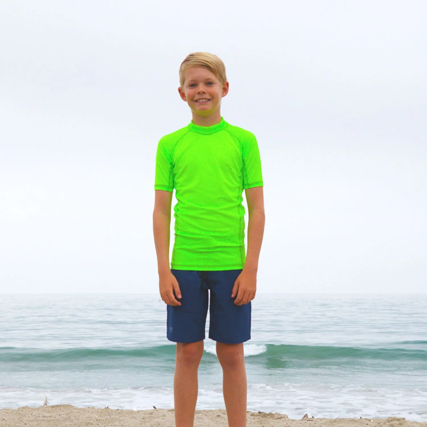 JG Short Sleeve UV Protective Rashguard Sun Shirt (runs small)