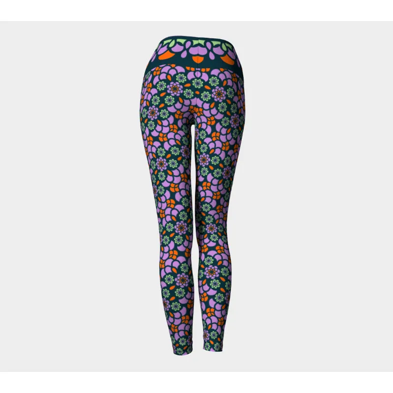 Navy Zinnia Oasis Leggings