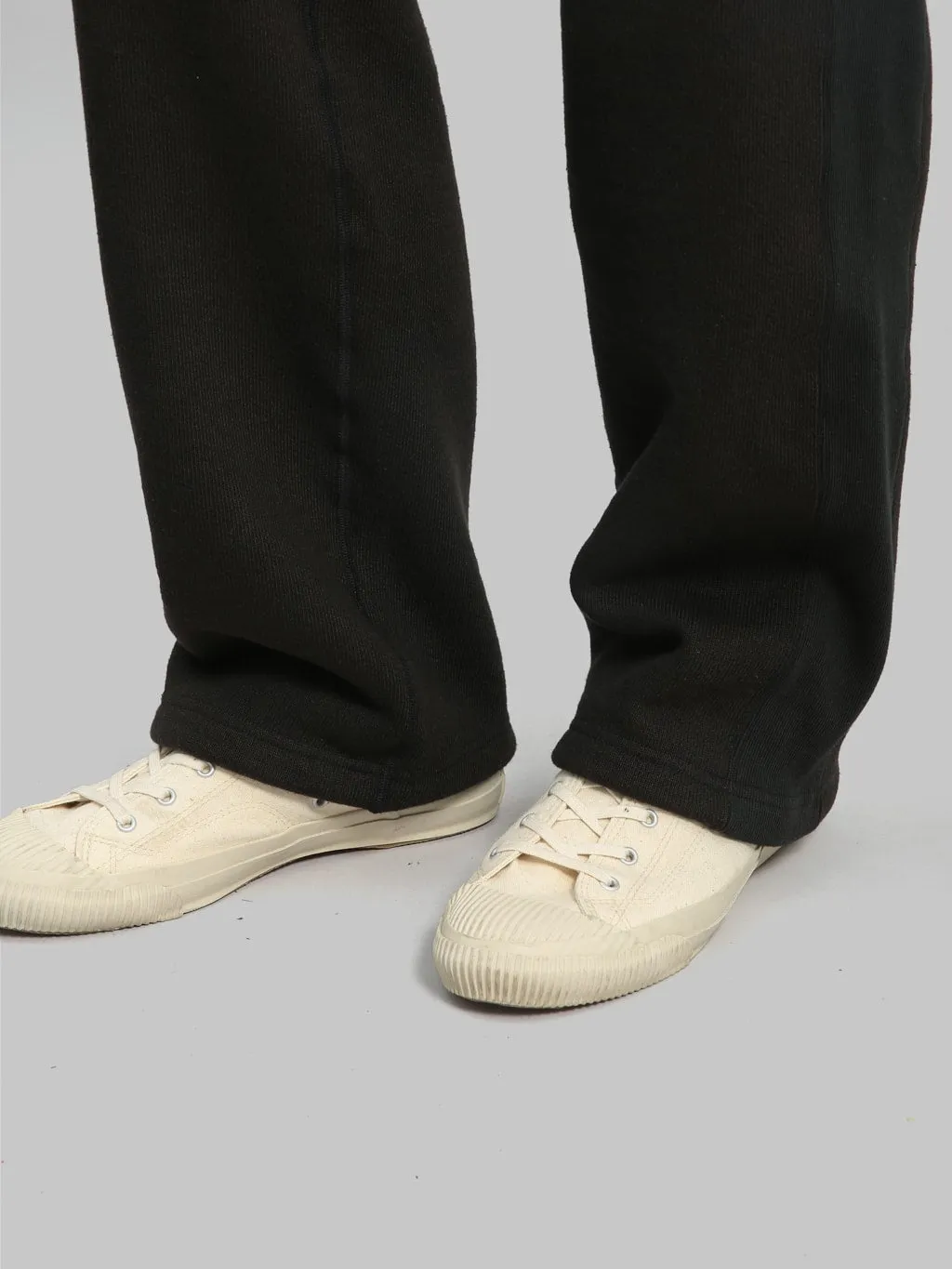 Wonder Looper 876gsm Double Heavyweight French Terry Sweatpants Sumi Black