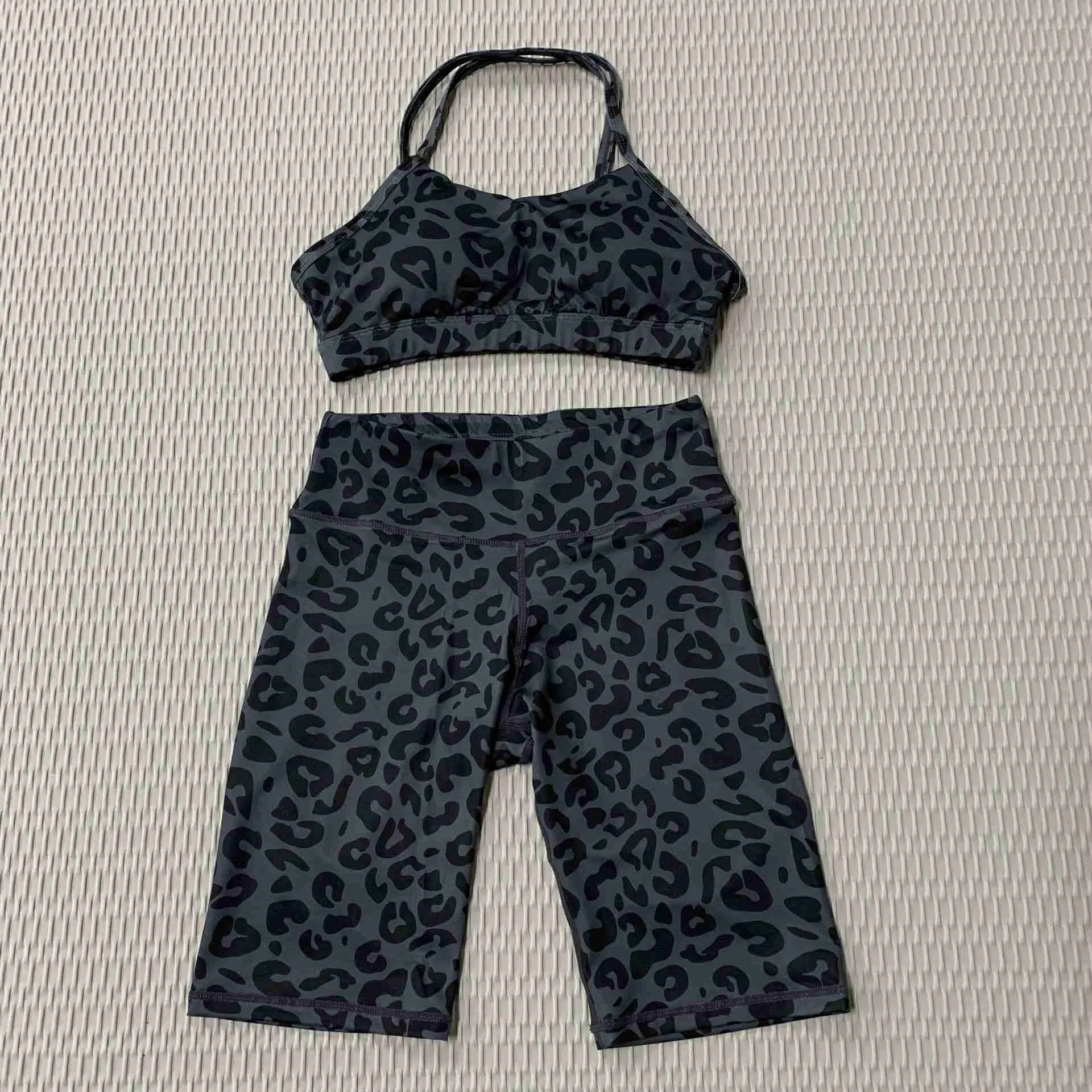 Yoga Outfit Set Shock Proof Push Up Wireless Sports Bra High Waisted Butt Lifting Yoga Pants